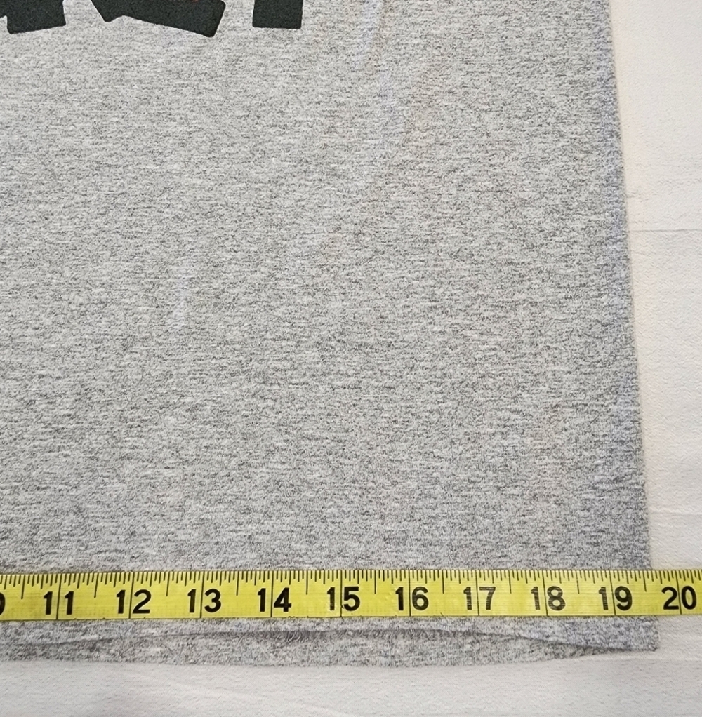 Disney Mickey Mouse Men's Gray Classic Mouse Graphic T-Shirt Short Sleeve, sz MD - Picture 6 of 9
